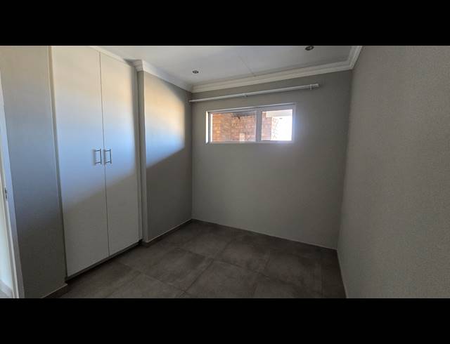 2 BEDROOM SECTIONAL TITLE FOR SALE IN NORTON SMALL FARMS